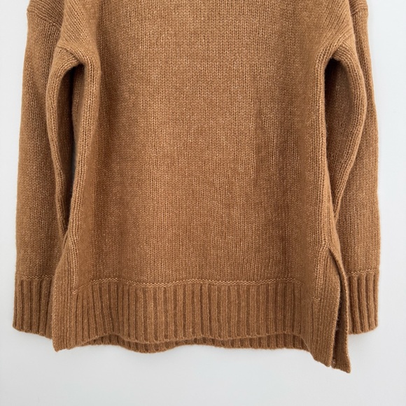 Everlane The Cloud Turtleneck Alpaca Wool Blend
Brown Sweater M - Picture 7 of 16